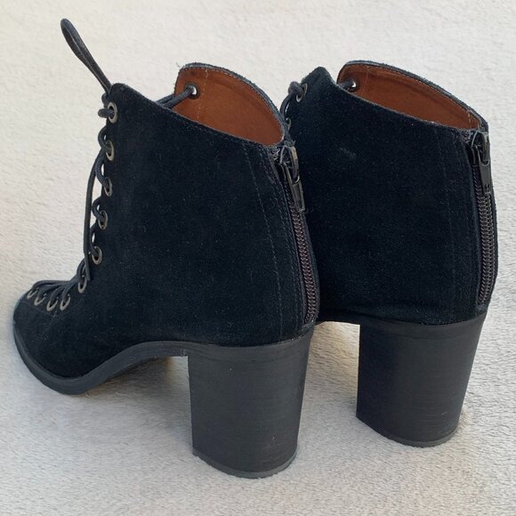 Jeffrey Campbell Cors Black Suede Ankle Booties Sz8 - Picture 7 of 15